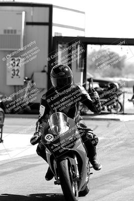 media/May-06-2024-Moto Forza (Mon) [[b33359f27d]]/Around the Pits/